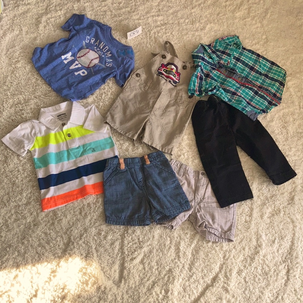 Bundle of children’s clothing size 12mths - 18mths (2 shirts new w/tags).